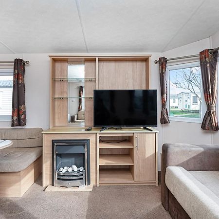 Robin Hood Rhyl Hotel Kültér fotó